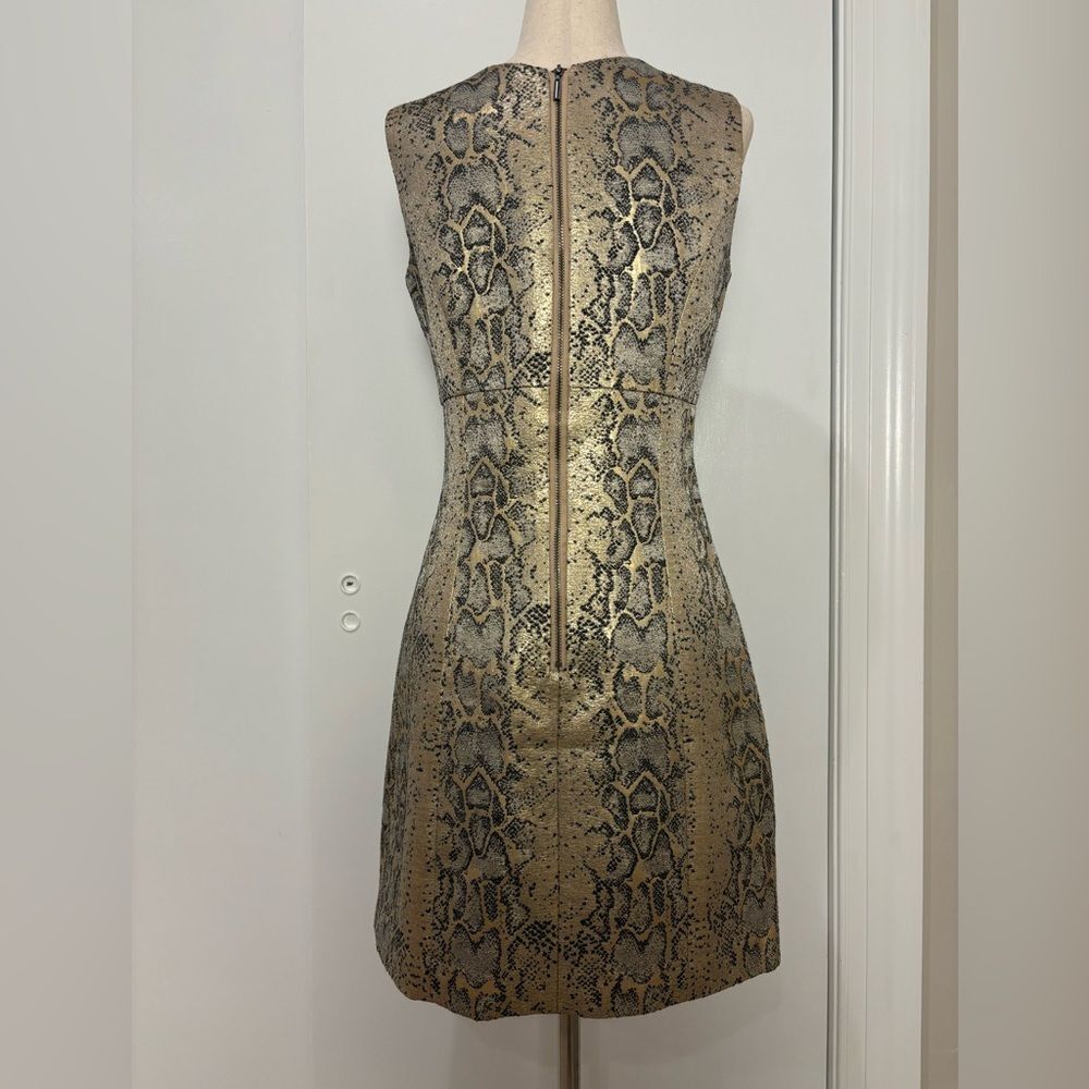 Laundry by Shelli Segal Jeweled Neckline Snake Print Mini Dress Size 4 - Picture 2 of 7